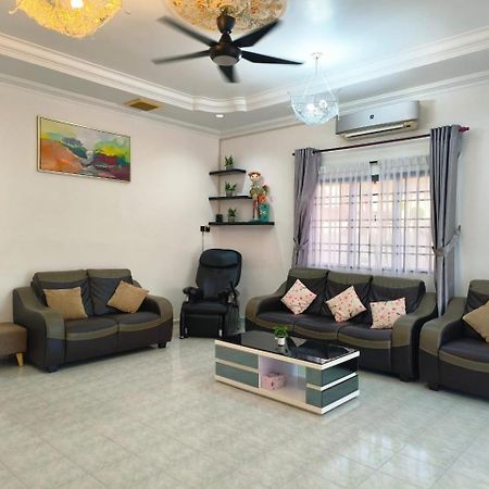 Taiping Vacation Home Екстер'єр фото