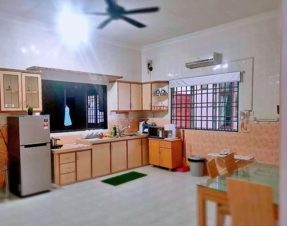 Taiping Vacation Home Екстер'єр фото