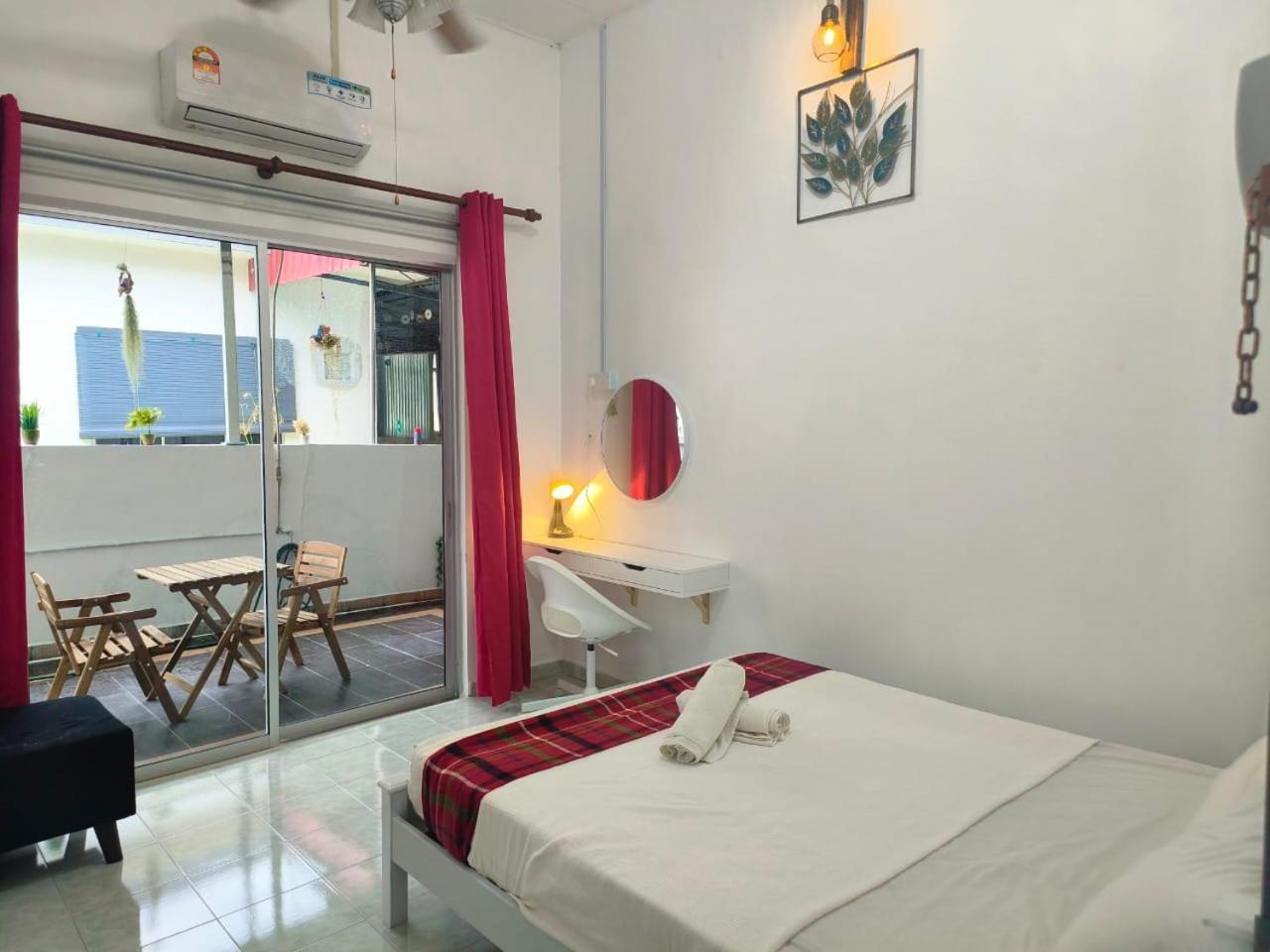 Taiping Vacation Home Екстер'єр фото